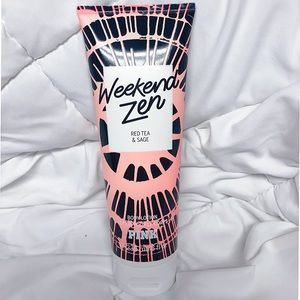 Victoria’s Secret Pink Weekend Zen Lotion